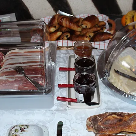 Pensionat Devalpierre Adult Only 4*