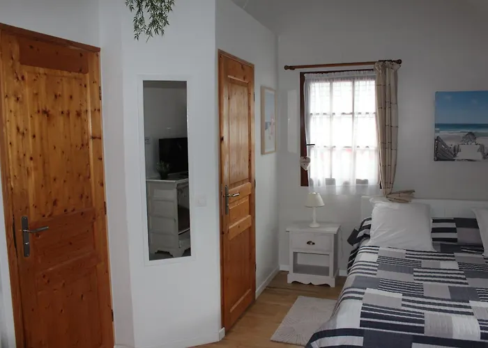 Devalpierre Adult Only Glanville