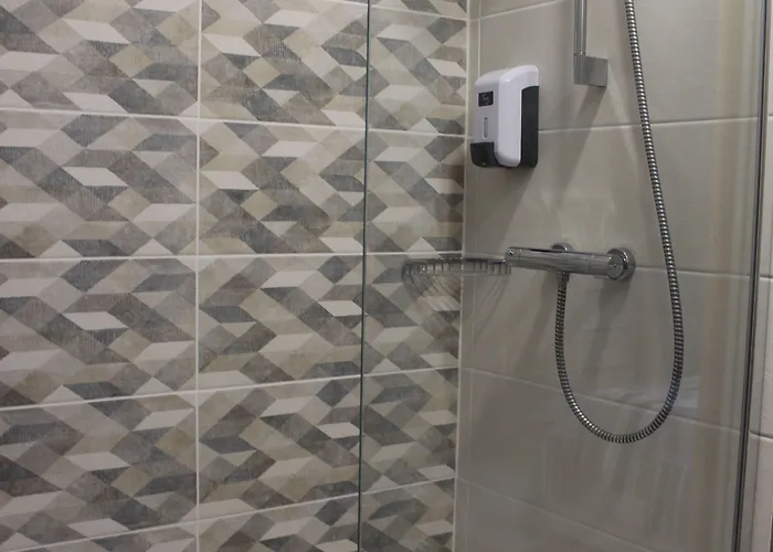 Devalpierre Adult Only Affittacamere Glanville