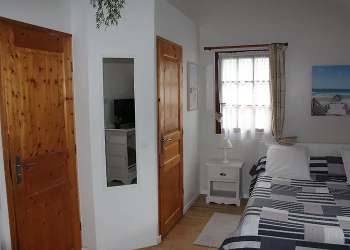 Affittacamere Devalpierre Adult Only Glanville